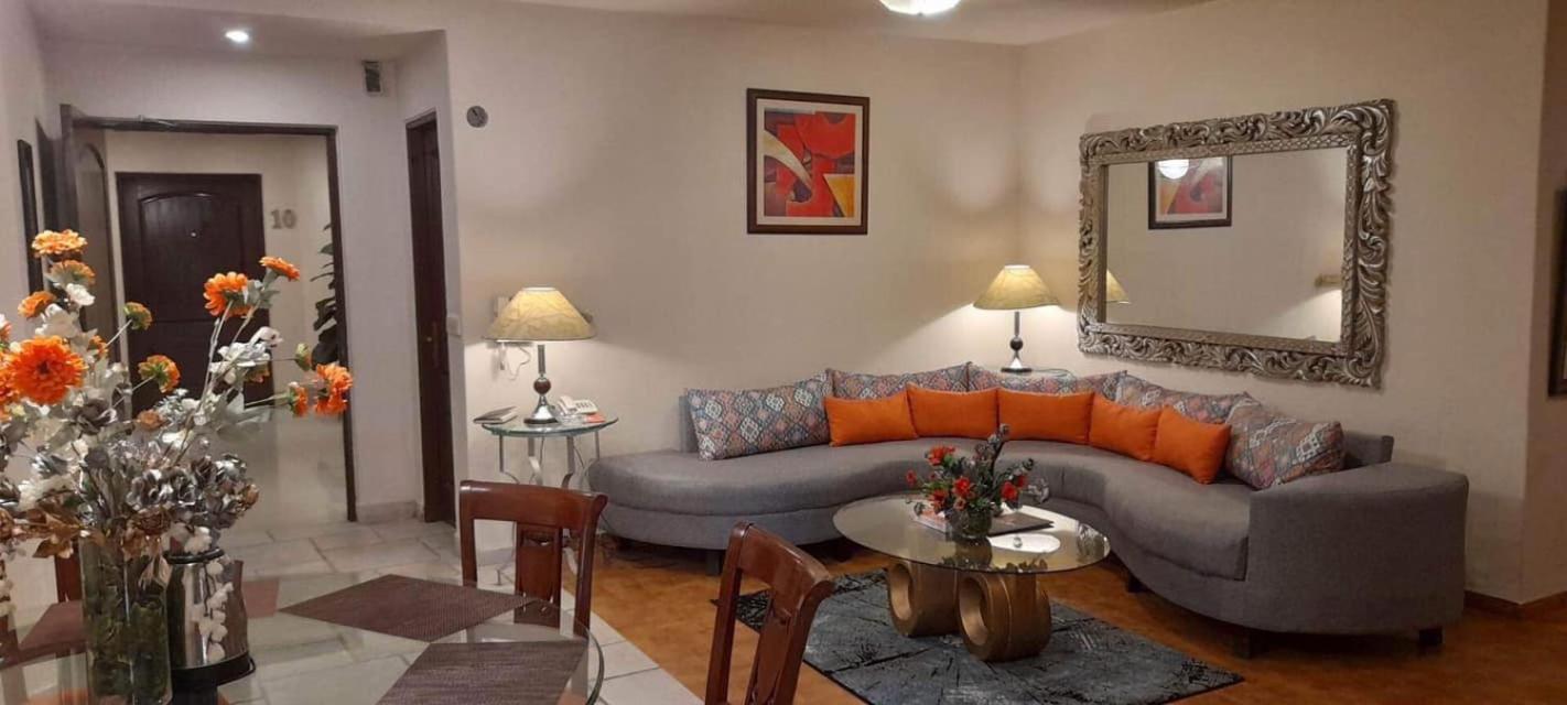 Maisonette Hotel & Apartments 拉合尔 外观 照片